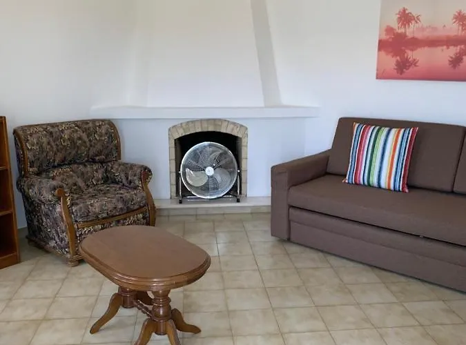 Sonybell Διαμέρισμα Αλμπουφέιρα